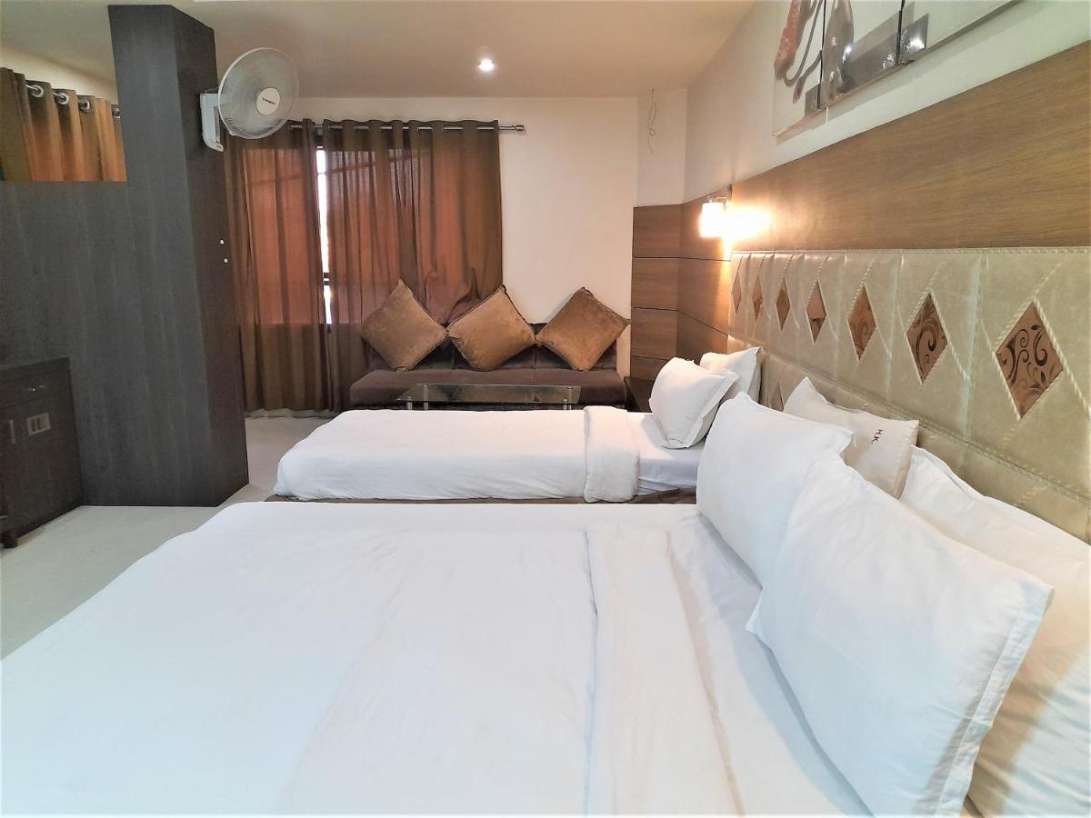 Cherrystay Kiran Inn إندور المظهر الخارجي الصورة