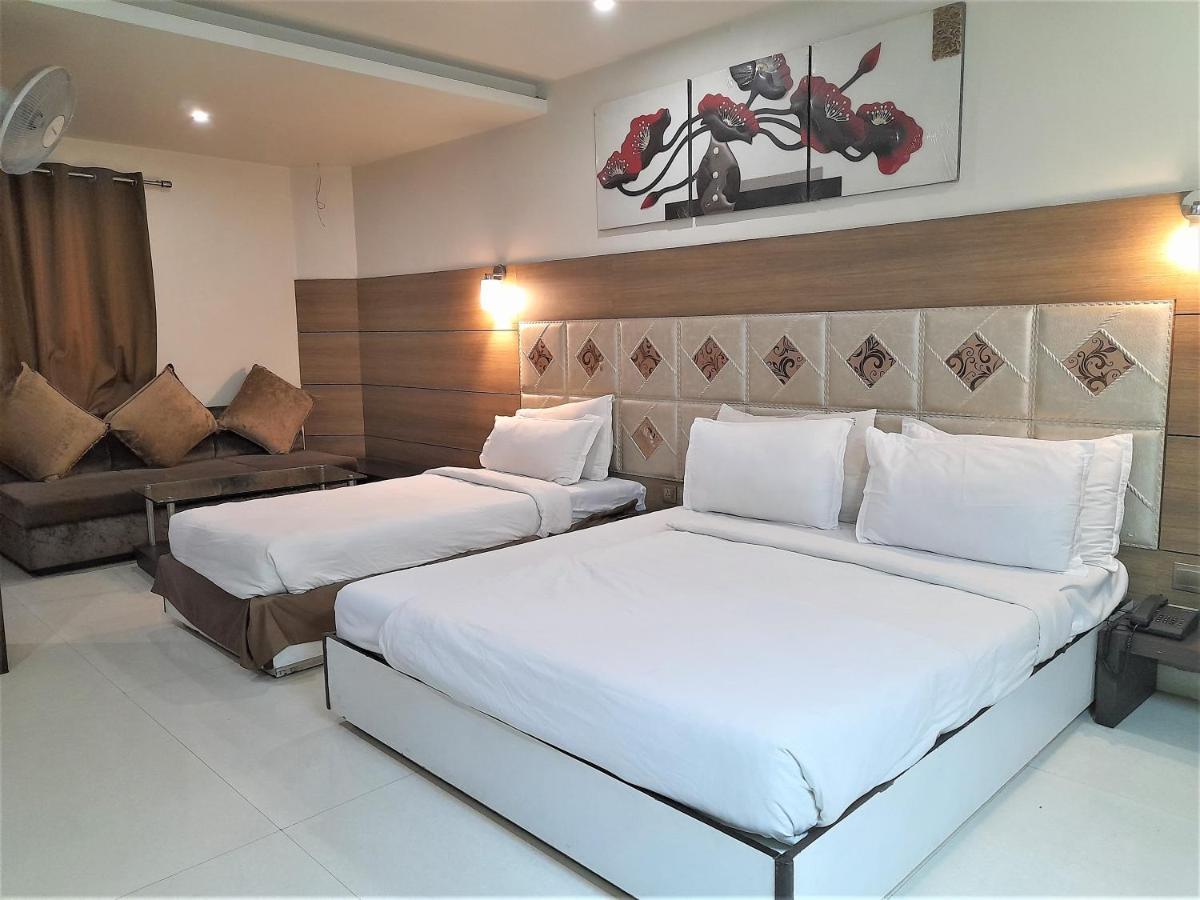 Cherrystay Kiran Inn إندور المظهر الخارجي الصورة